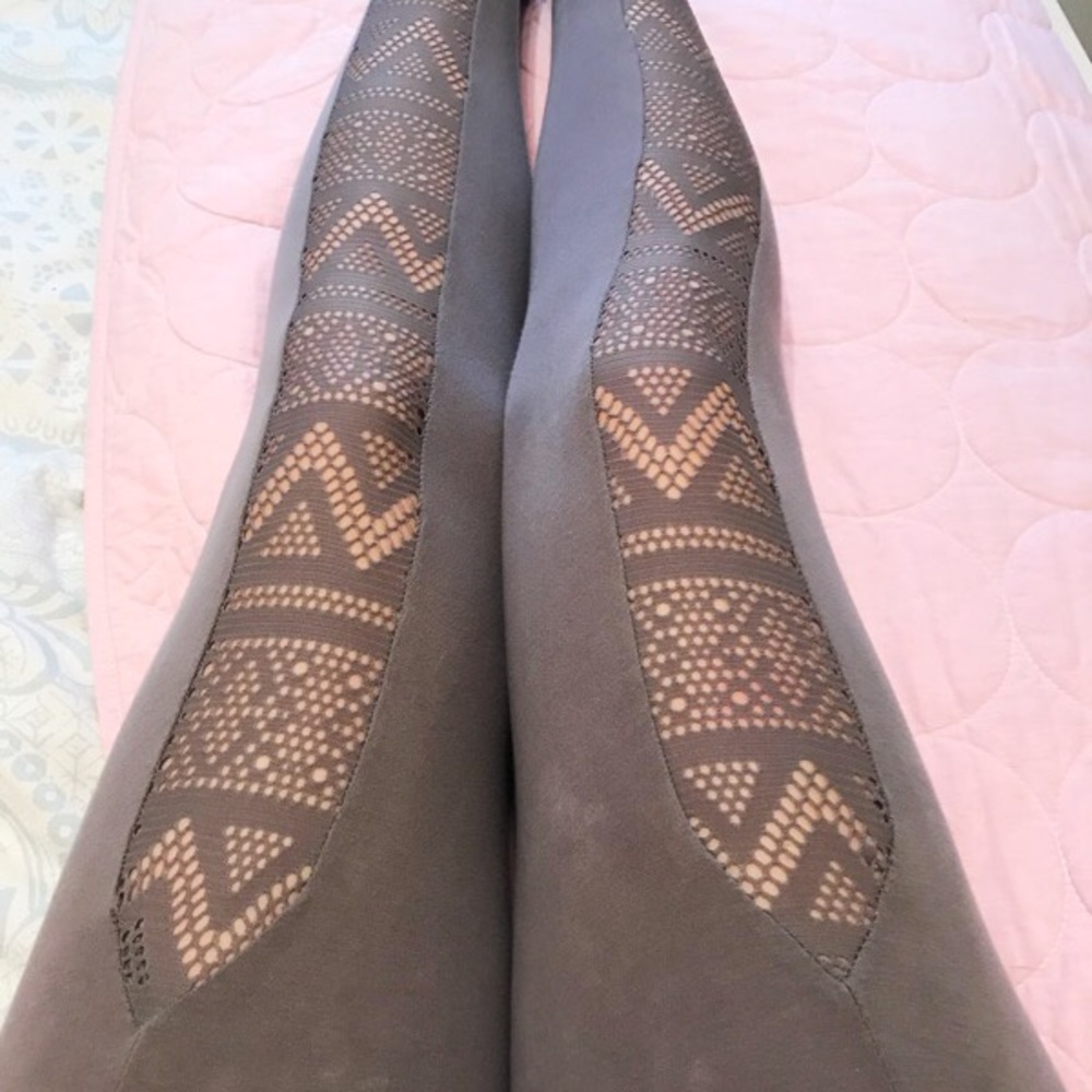 Victoria’s Secret leggings